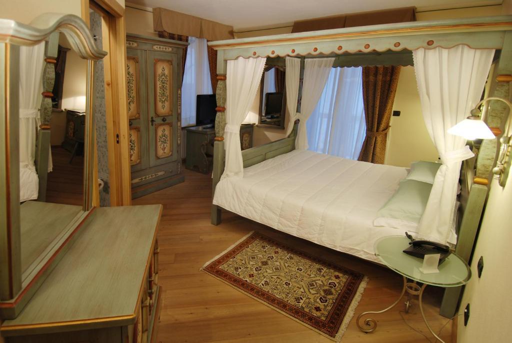 Hotel Bes & Spa クラヴィエーレ エクステリア 写真